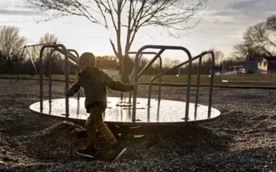 Spinning In Minds – Get Off the Merry-Go-Round