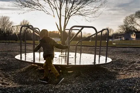 Spinning In Minds – Get Off the Merry-Go-Round